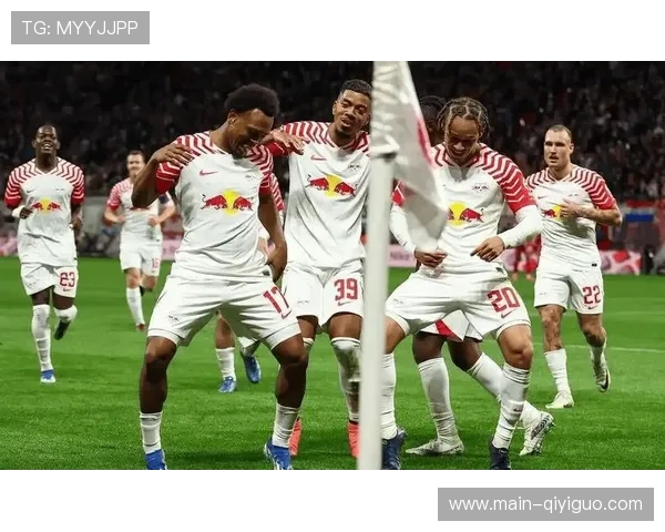 莱比锡红牛客场对阵圣保利，迪奥曼德远射破僵局